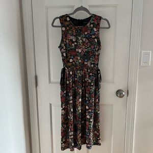 Topshop 'Woodland Floral' Side Lace Midi Dress